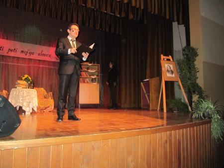 Prireditev ob Slovenskem kulturnem prazniku Pusti peti moj´ga slavca! v izvedbi Rajka Stuparja 18